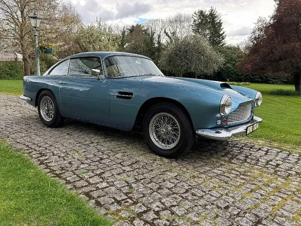 Usata Aston Martin DB4 240 CV (176 kW) 1959 Blu Coupé