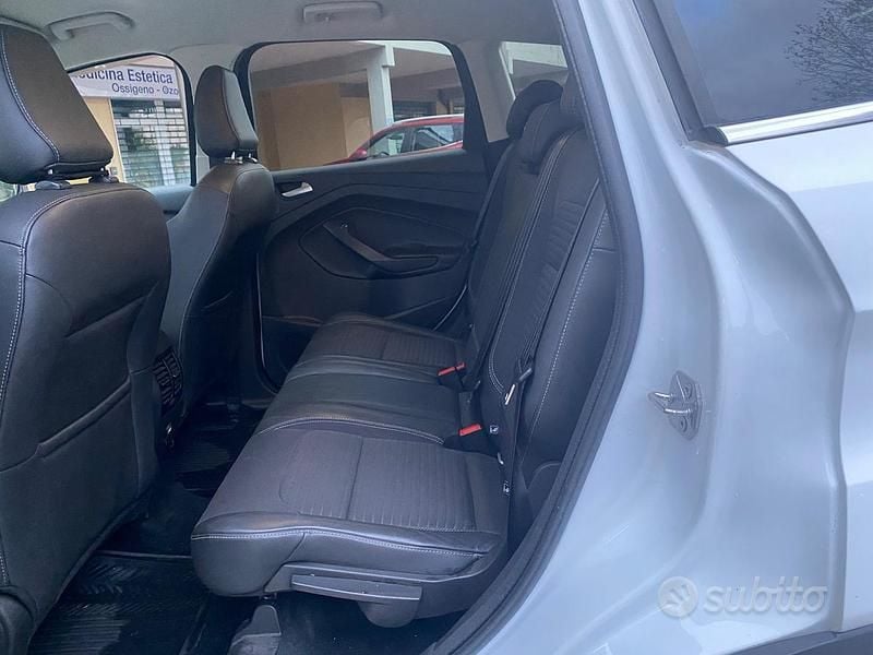 Usata Ford Kuga ST 150 CV (110 kW) 2017 Bianco SUV