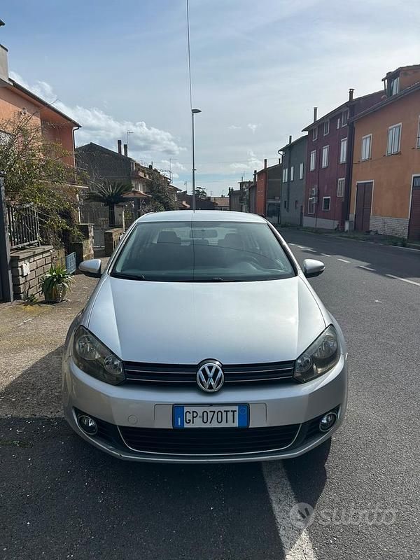 Usata VW Golf VI 140 CV (102 kW) 2010 Grigio Utilitaria