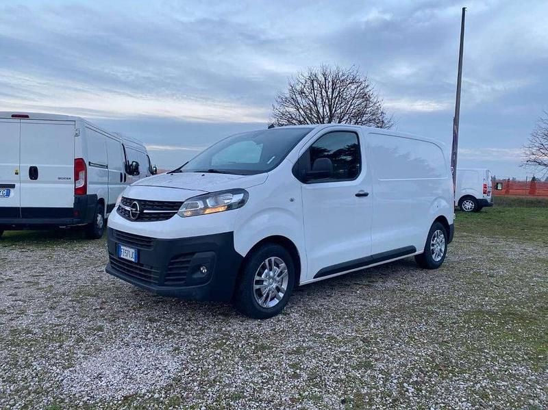 Usata Opel Vivaro Enjoy 120 CV (88 kW) 2019 Bianco Monovolume