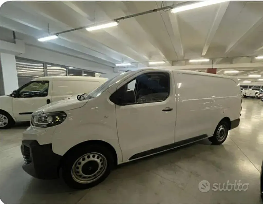 Occasion Citroën Jumpy 144 ch (105 kW) 2024 Blanc Monospace