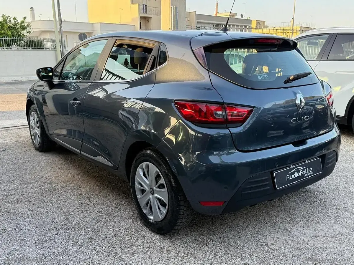 Usata Renault Clio IV Life 90 CV (66 kW) 2018 Berlina