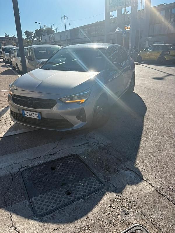 Usata Opel Corsa 100 CV (73 kW) 2021 Grigio Berlina