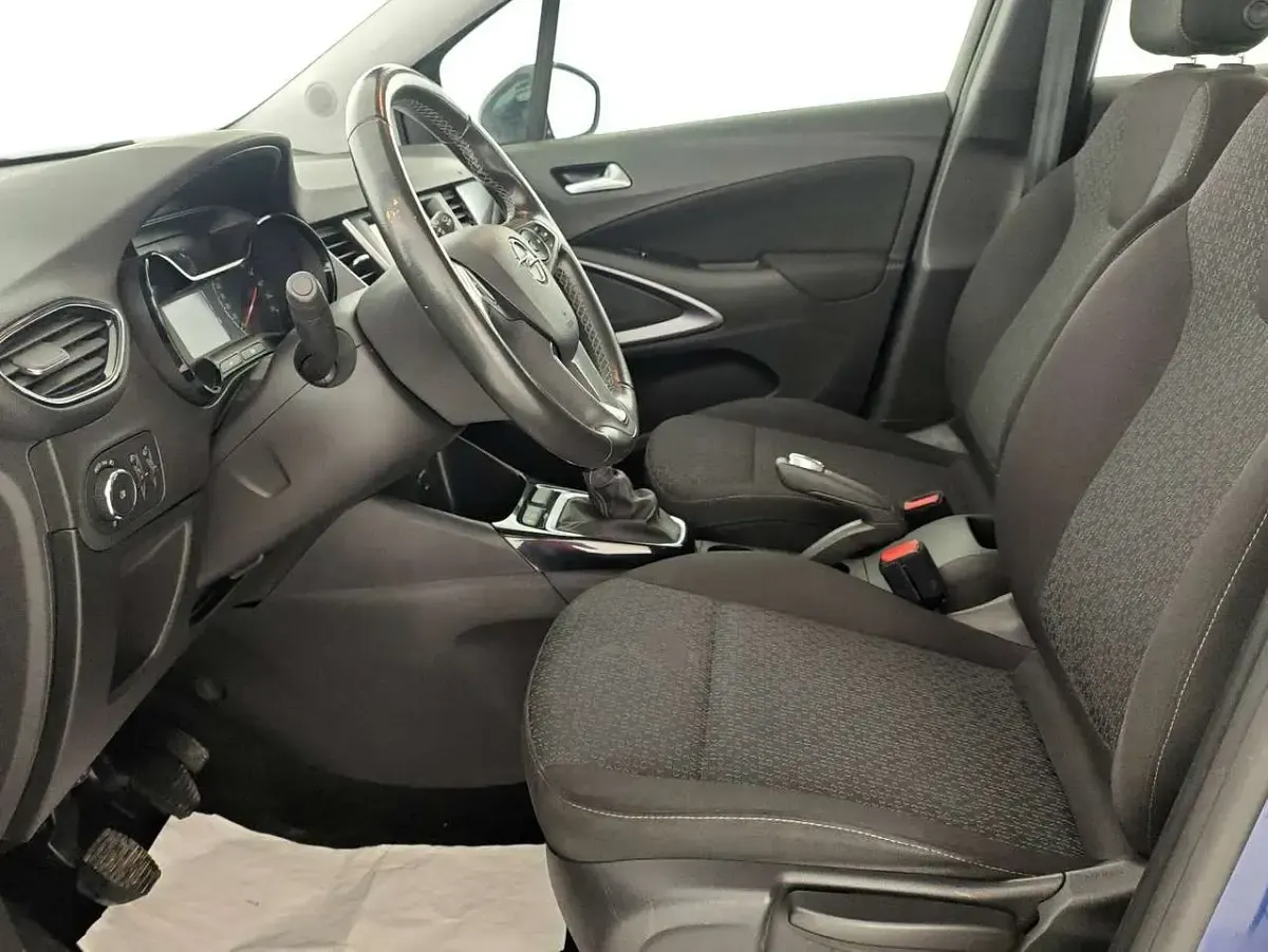 Usata Opel Crossland Edition 110 CV (80 kW) 2023 Blu metallizzato SUV