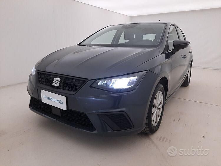 Grigio Usata 2022 Seat Ibiza Style Tre volumi | 9190 € (Super prezzo) - Immagine 1/4