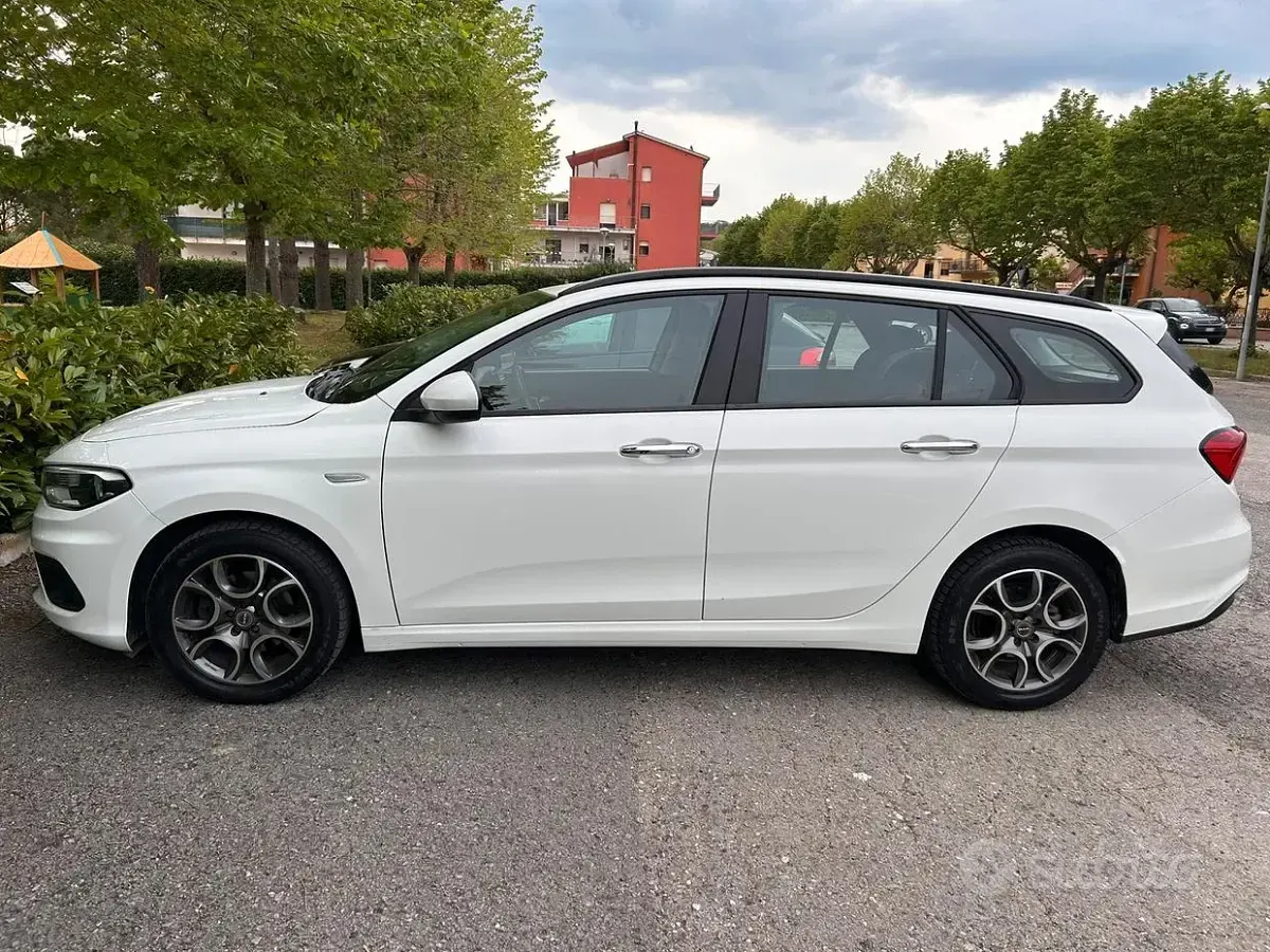 Usata Fiat Tipo 95 CV (69 kW) 2017 Bianco Station wagon