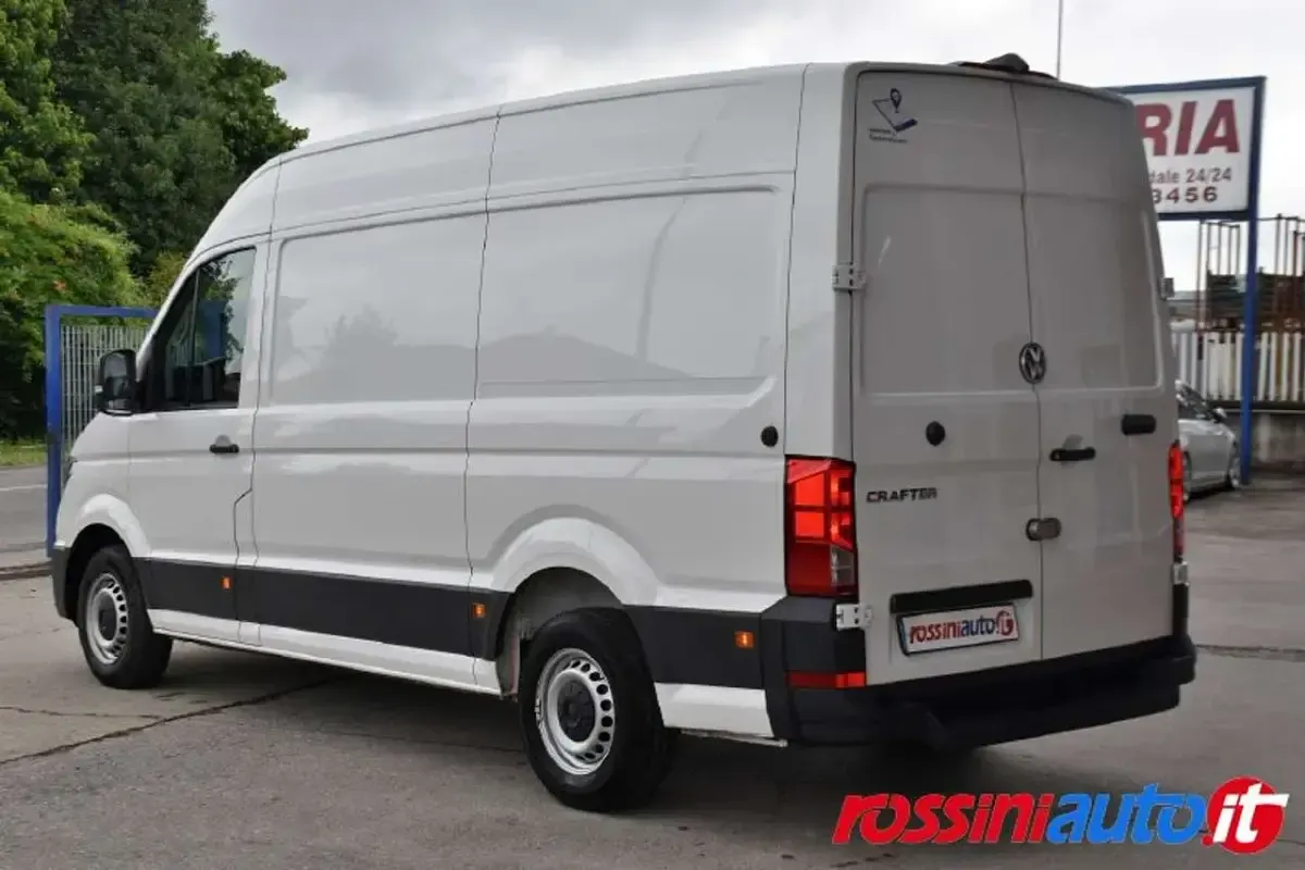 Usata MAN TGE 140 CV (102 kW) 2022 Bianco candy Furgone