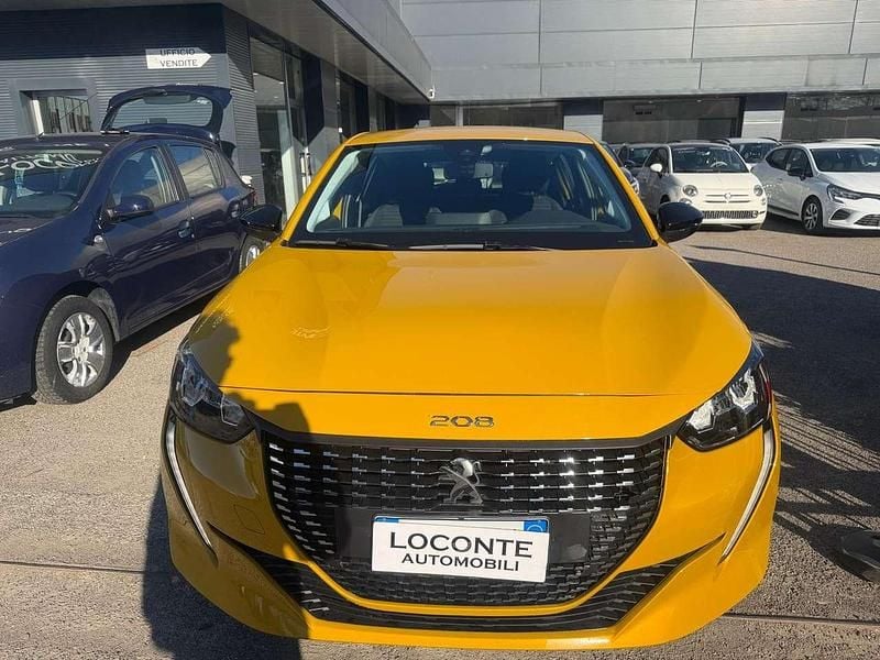 Usata Peugeot 208 Allure 75 CV (55 kW) 2023 Giallo Utilitaria
