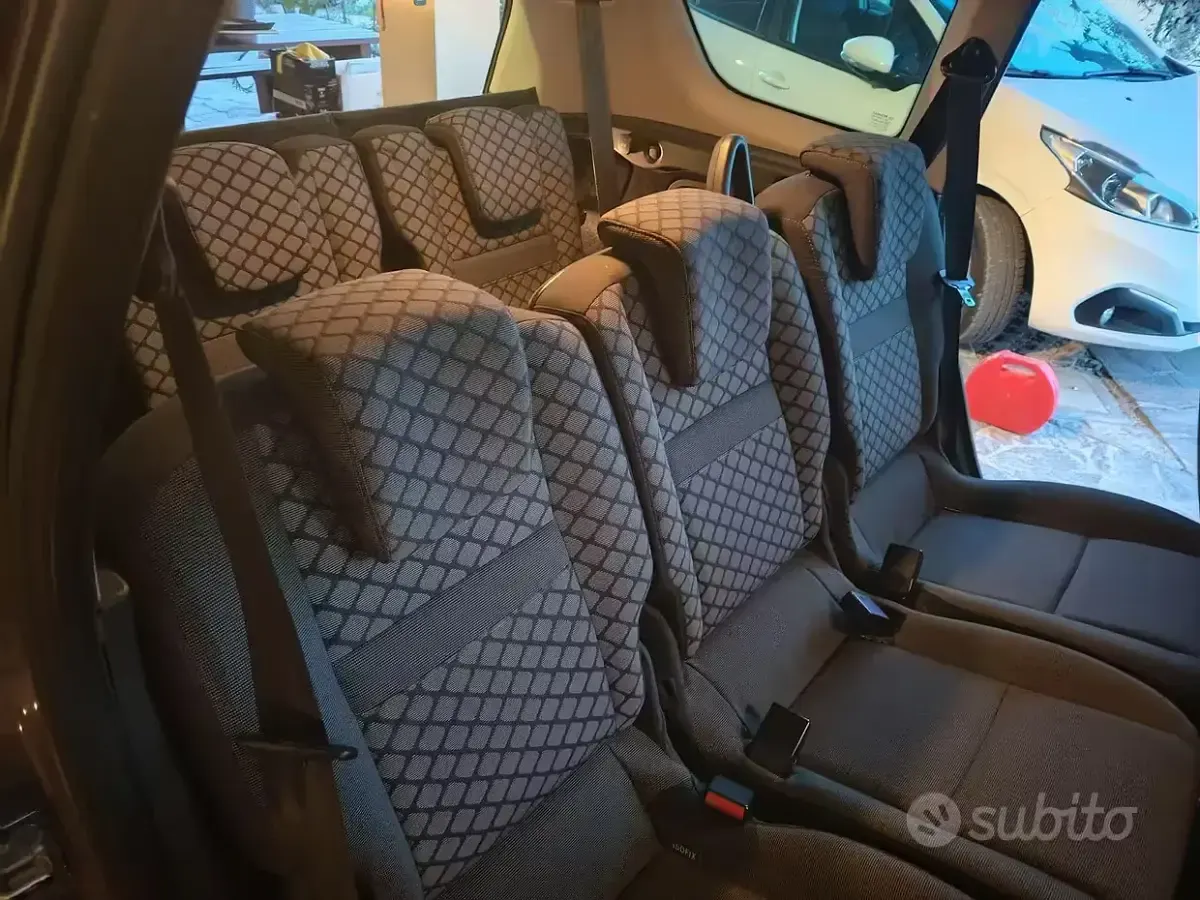 Usata Renault Scénic III 130 CV (95 kW) 2010 Monovolume