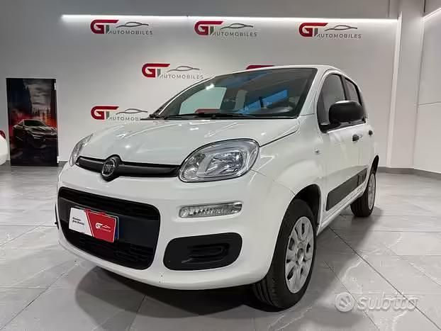 Usata Fiat Panda Pop 70 CV (51 kW) 2020 Bianco Utilitaria