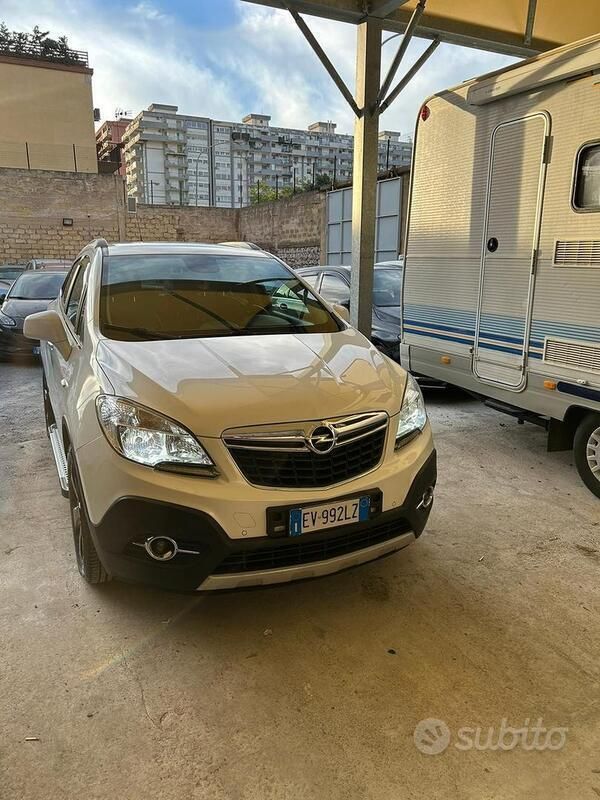 Usata Opel Mokka 131 CV (96 kW) 2014 Bianco SUV