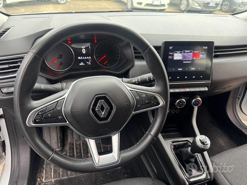Usata Renault Clio V Business 101 CV (74 kW) 2021 Bianco Berlina