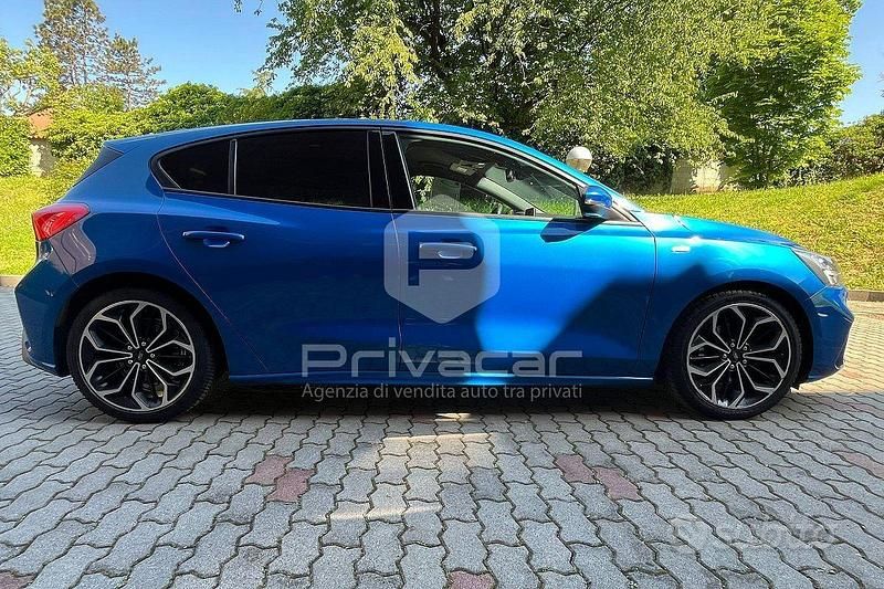 Occasion Ford Focus ST-Line 120 ch (88 kW) 2018 Bleue Citadine