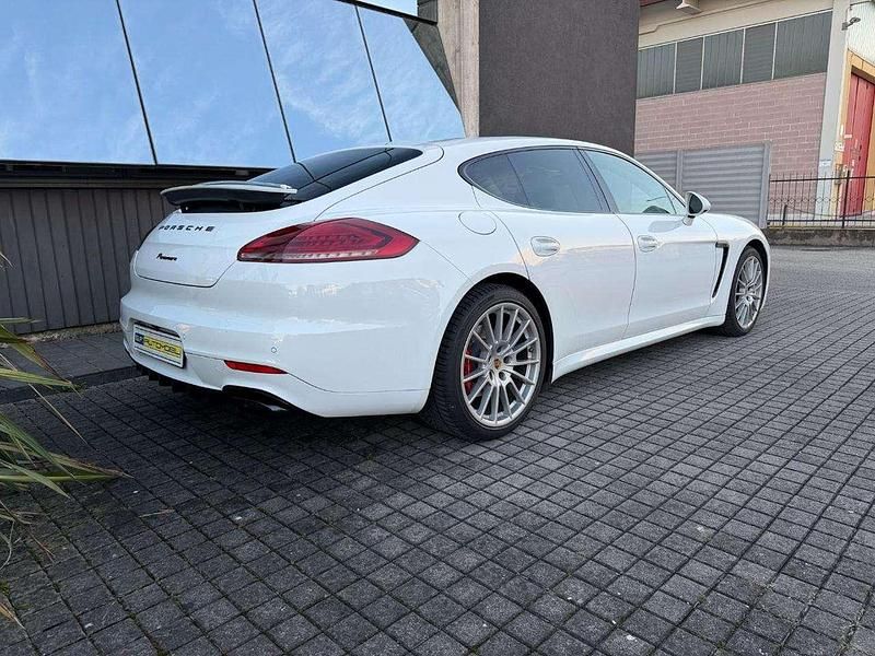 Usata Porsche Panamera Chrono 299 CV (219 kW) 2016 Bianco Utilitaria