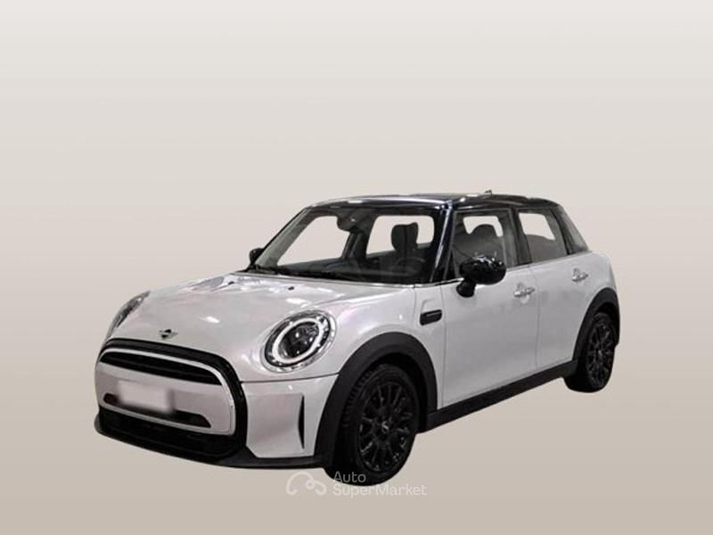 Usata Mini Cooper Clubman Classic 136 CV (100 kW) 2022 Bianco Station wagon