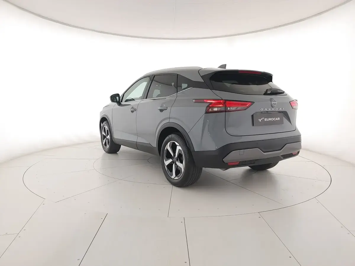 Usata Nissan Qashqai N-Connecta 159 CV (116 kW) 2022 Grigio SUV
