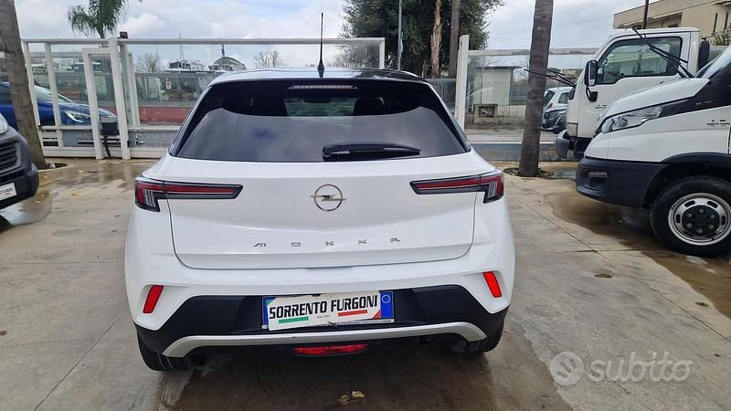 Usata Opel Mokka GS Line 101 CV (74 kW) 2021 Bianco SUV