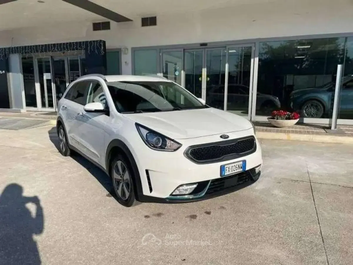 Usata Kia Niro 143 CV (105 kW) 2019 Bianco SUV