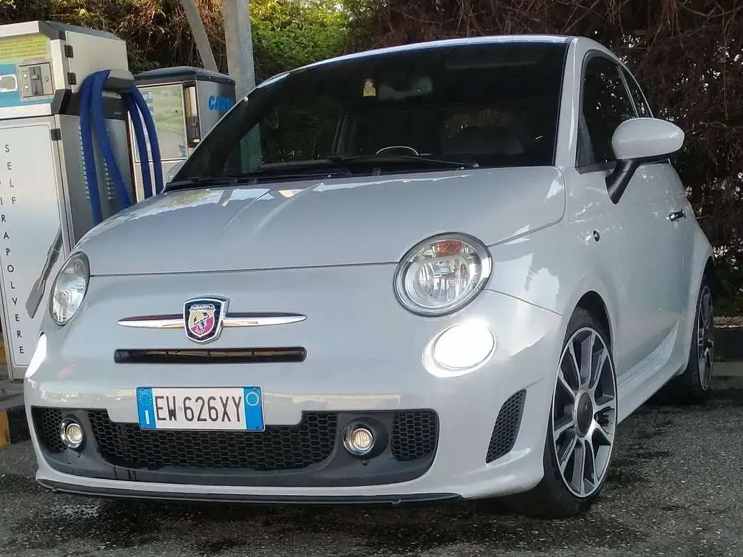 Usata Abarth 595 Custom 135 CV (99 kW) 2014 Grigio Utilitaria