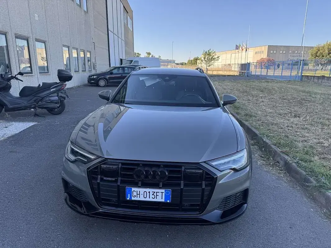Usata Audi A6 Allroad Ambiente 245 CV (180 kW) 2021 Station wagon