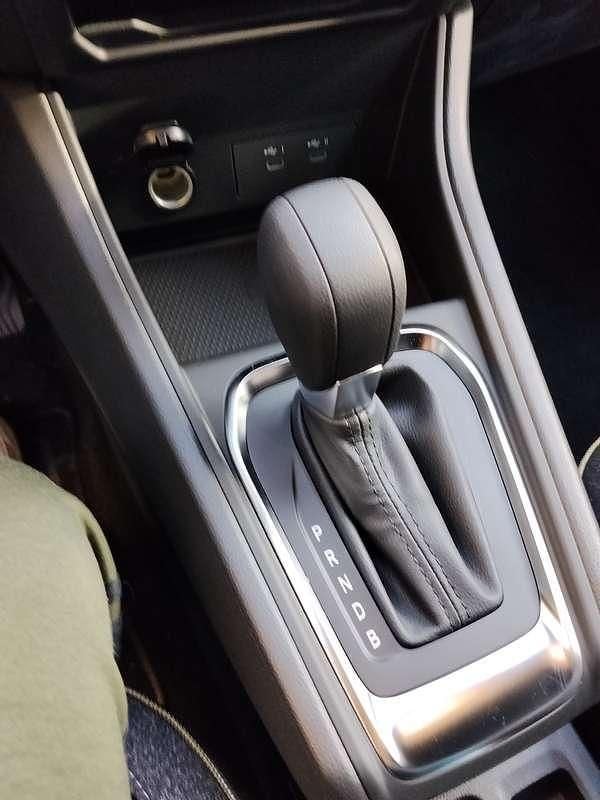 Nuova Renault Captur Techno 158 CV (116 kW) 2025 SUV