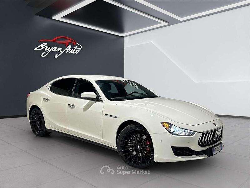 Usata Maserati Ghibli 275 CV (202 kW) 2018 Other Berlina