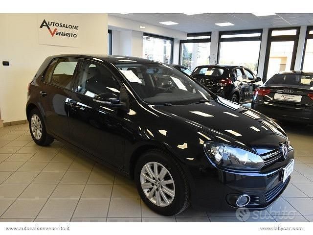 Usata VW Golf VI Comfortline 105 CV (77 kW) 2011 Nero Utilitaria