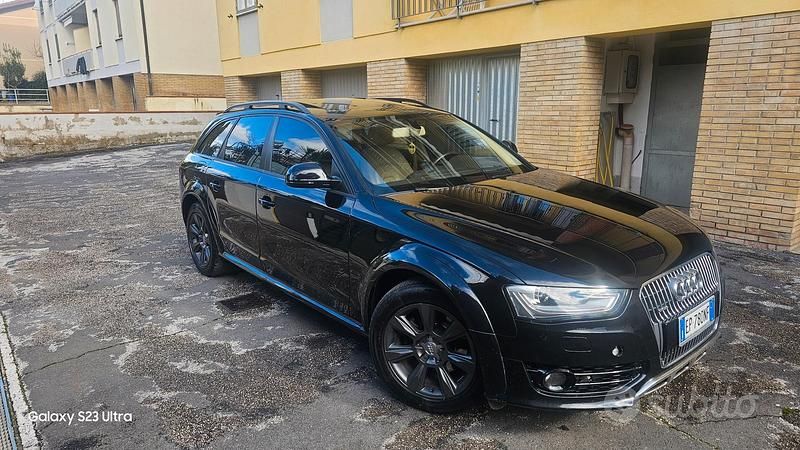 Usata Audi A4 Allroad 177 CV (130 kW) 2013 Nero Station wagon