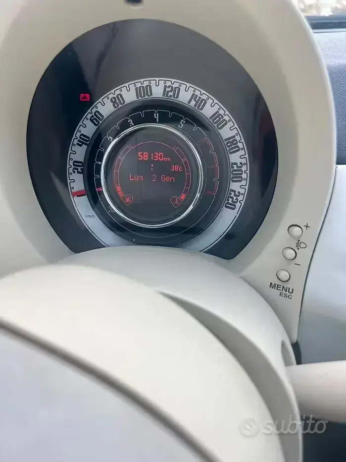 Usata Fiat 500 69 CV (50 kW) 2011 Bianco Berlina