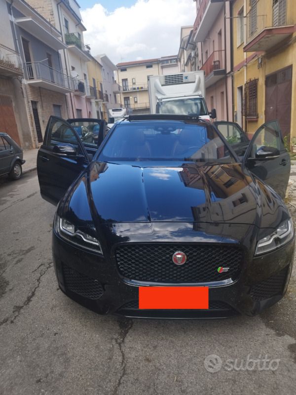 Usata Jaguar XF R-Sport 179 CV (131 kW) 2016 Nero Berlina