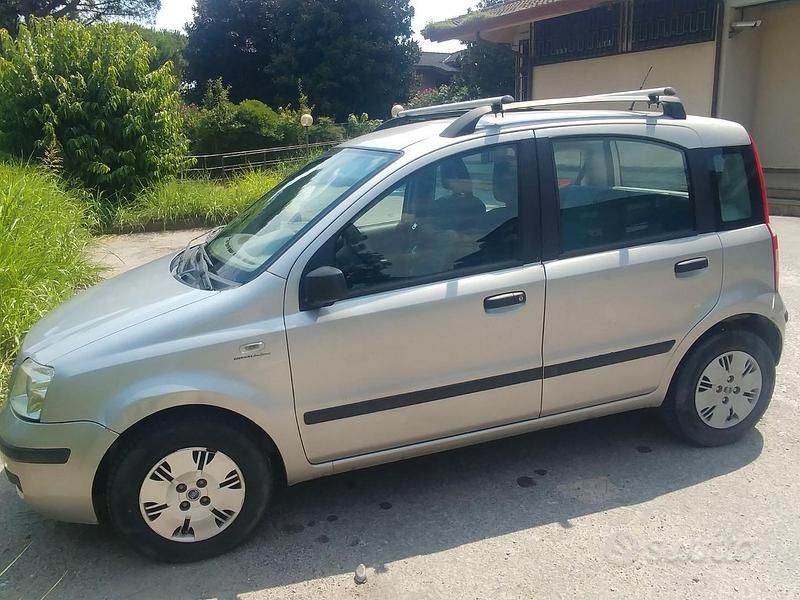Usata Fiat Panda 54 CV (39 kW) 2006 Grigio Utilitaria