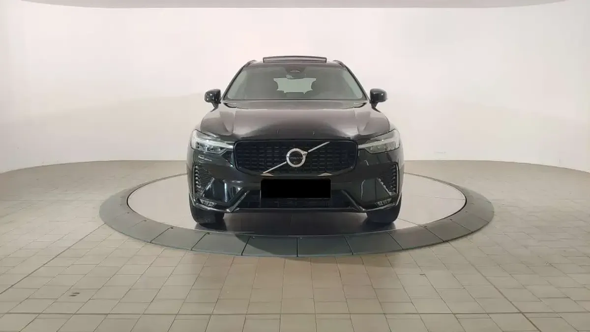 Usata Volvo XC60 Plus 197 CV (144 kW) 2023 Nero SUV