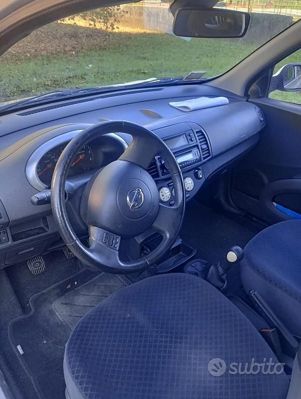 Usata Nissan Micra Acenta 82 CV (60 kW) 2003 Grigio Utilitaria