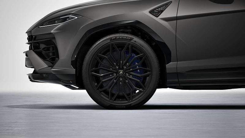 Nuova Lamborghini Urus 620 CV (456 kW) 2025 Grigio SUV