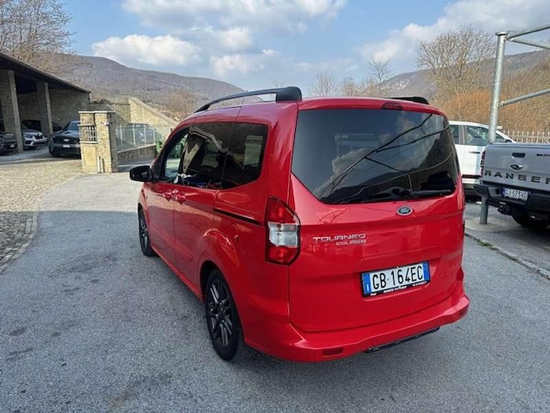 Usata Ford Tourneo ST-Line 101 CV (74 kW) 2020 Rosso Furgone