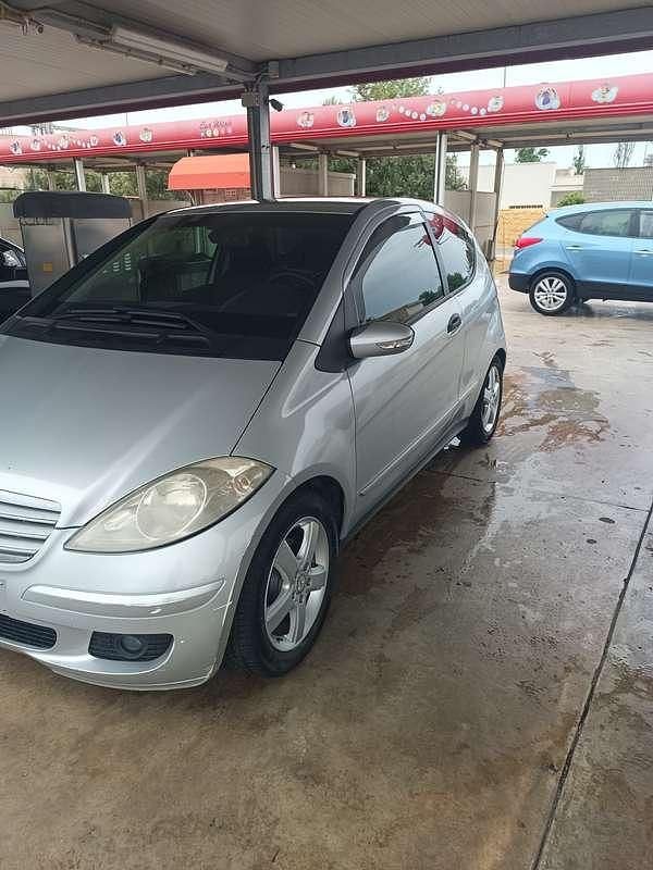 Usata Mercedes A160 Elegance 82 CV (60 kW) 2009 Coupé