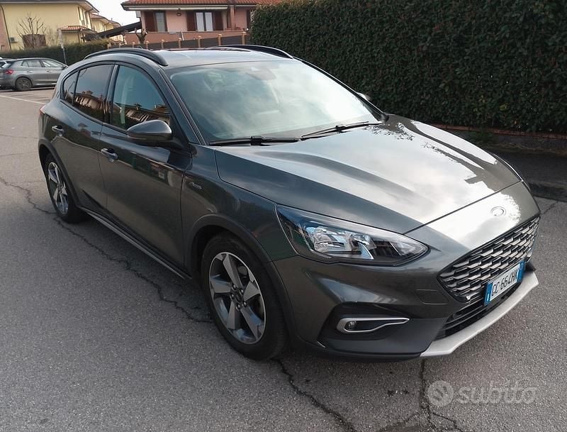 Usata Ford Focus Active 125 CV (91 kW) 2020 Grigio Berlina