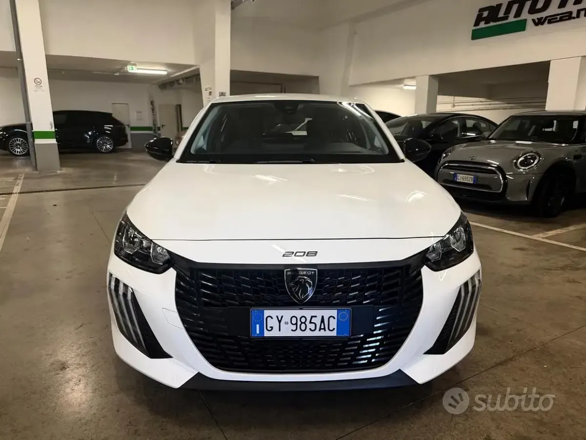 Usata Peugeot 208 75 CV (55 kW) 2025 Bianco Utilitaria