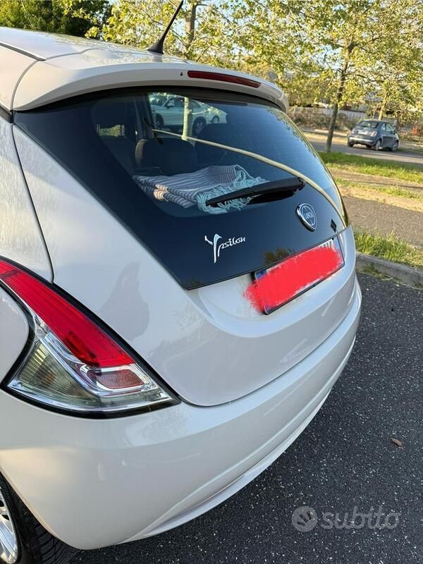 Usata Lancia Ypsilon 2018 Utilitaria
