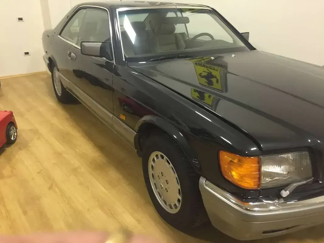 Usata Mercedes 560 299 CV (219 kW) 1988 Coupé