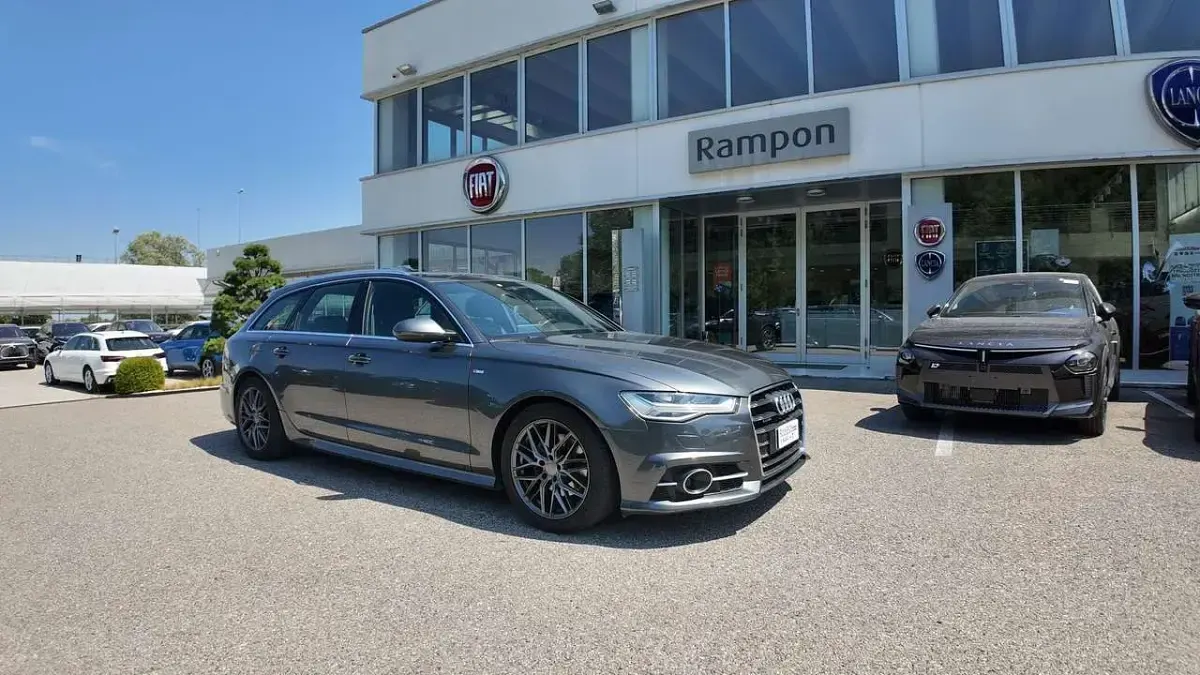 Usata Audi A6 Business 190 CV (139 kW) 2018 Grigio Berlina