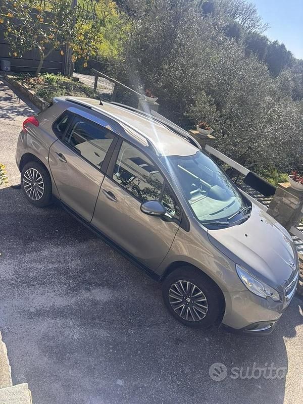 Usata Peugeot 2008 92 CV (67 kW) 2014 Grigio SUV