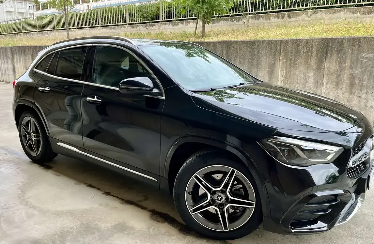 Usata Mercedes GLA200 AMG line 150 CV (110 kW) 2025 SUV