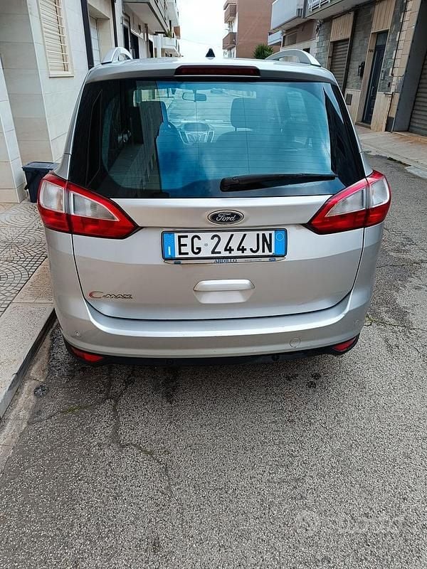 Usata Ford C-MAX 115 CV (84 kW) 2011 Grigio Monovolume