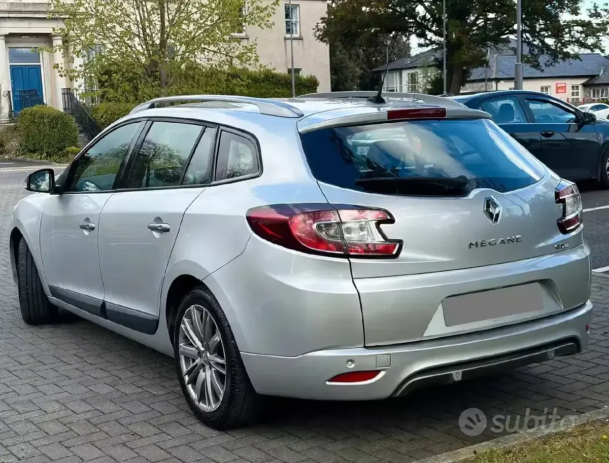Usata Renault Mégane GT Line GT-Line 110 CV (80 kW) 2011 Grigio Station wagon