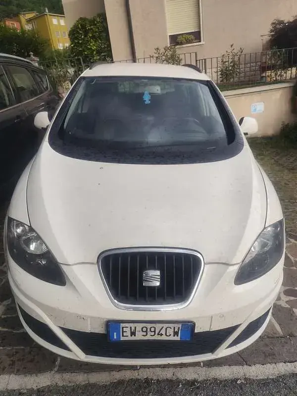 Usata Seat Altea Style 105 CV (77 kW) 2013 Monovolume