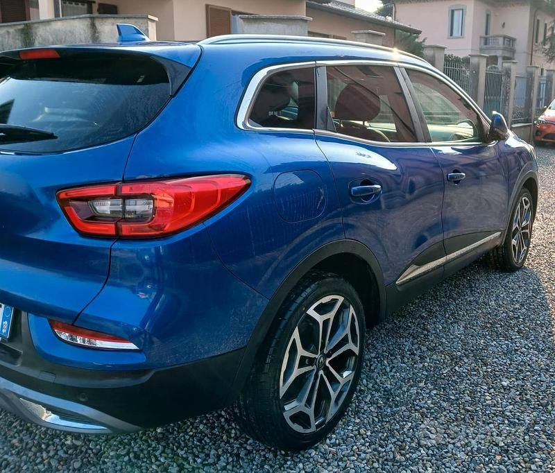 Usata Renault Kadjar Business 116 CV (85 kW) 2020 Blu/azzurro SUV