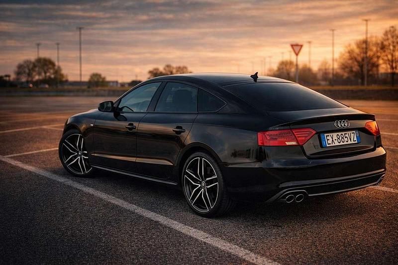 Usata Audi A5 Sportback Ambiente 190 CV (139 kW) 2015 Nero Utilitaria