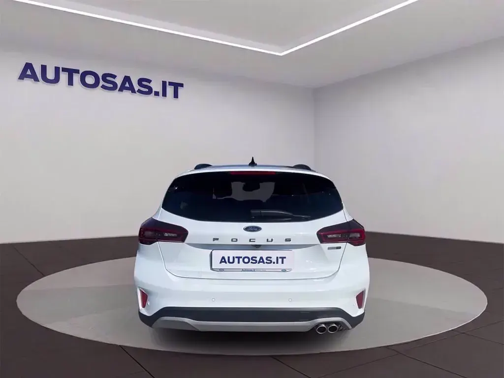 Usata Ford Focus Active 125 CV (91 kW) 2023 Bianco Berlina