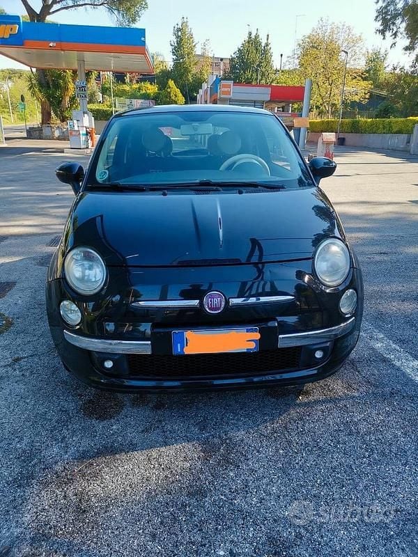 Usata Fiat 500 75 CV (55 kW) 2011 Berlina